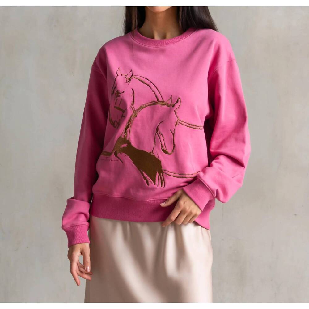 NEW CARE TUCKER 90’s baggy embroidered sweatshirt in horses embrace berry
